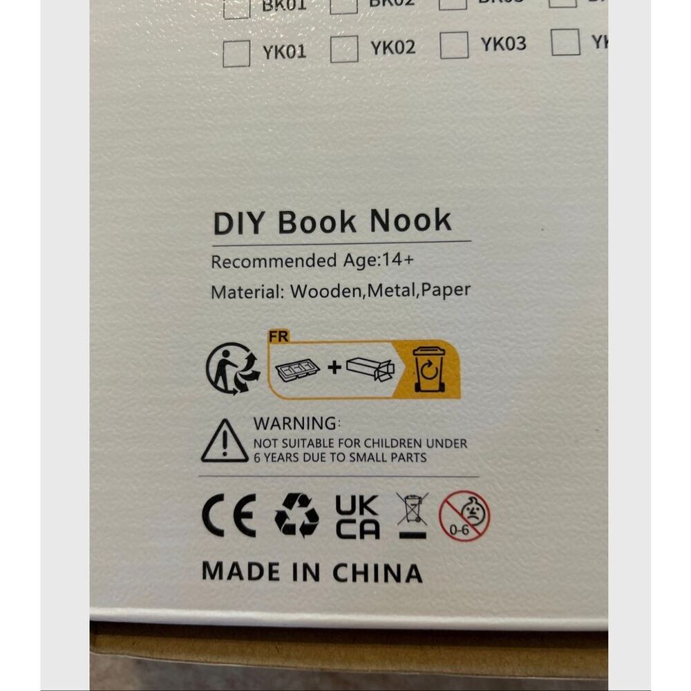 Book Nook Hobby Kit - Picture 5 of 5